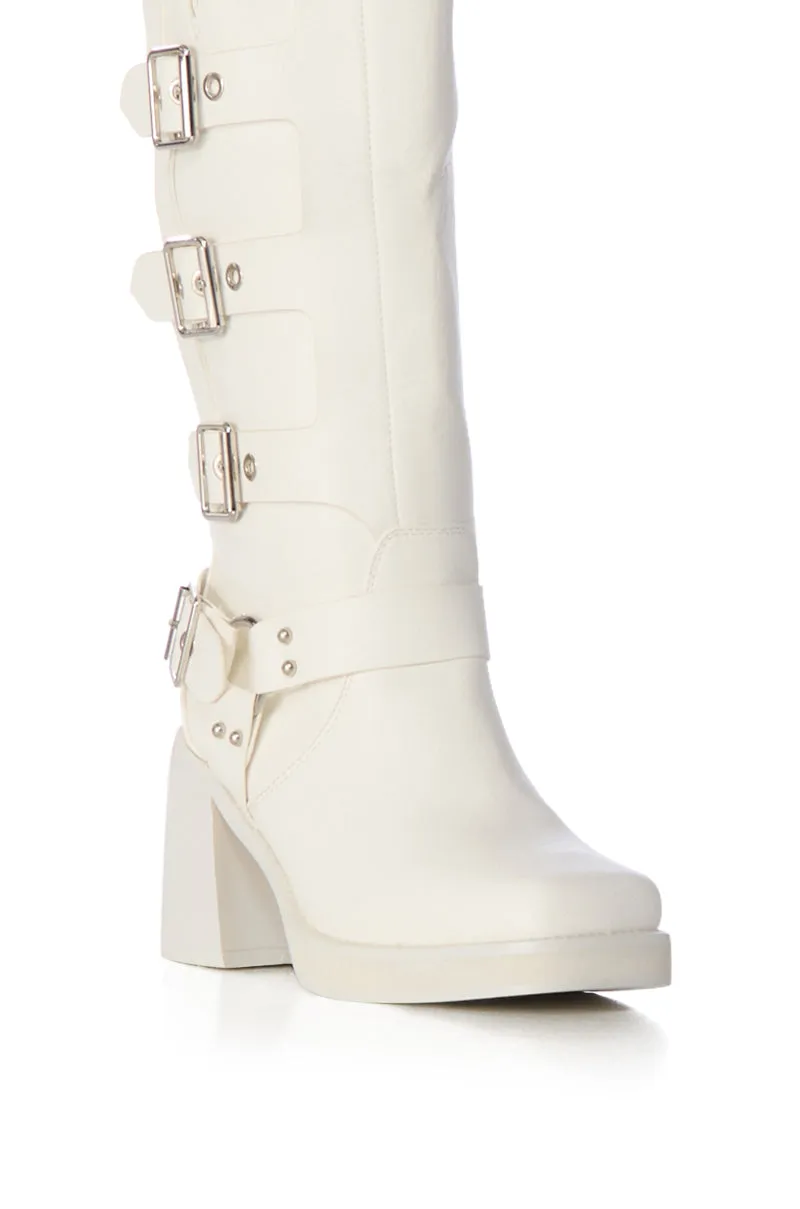 AZALEA WANG BRONSON WHITE CHUNKY BOOT WITH BUCKLE DETAIL