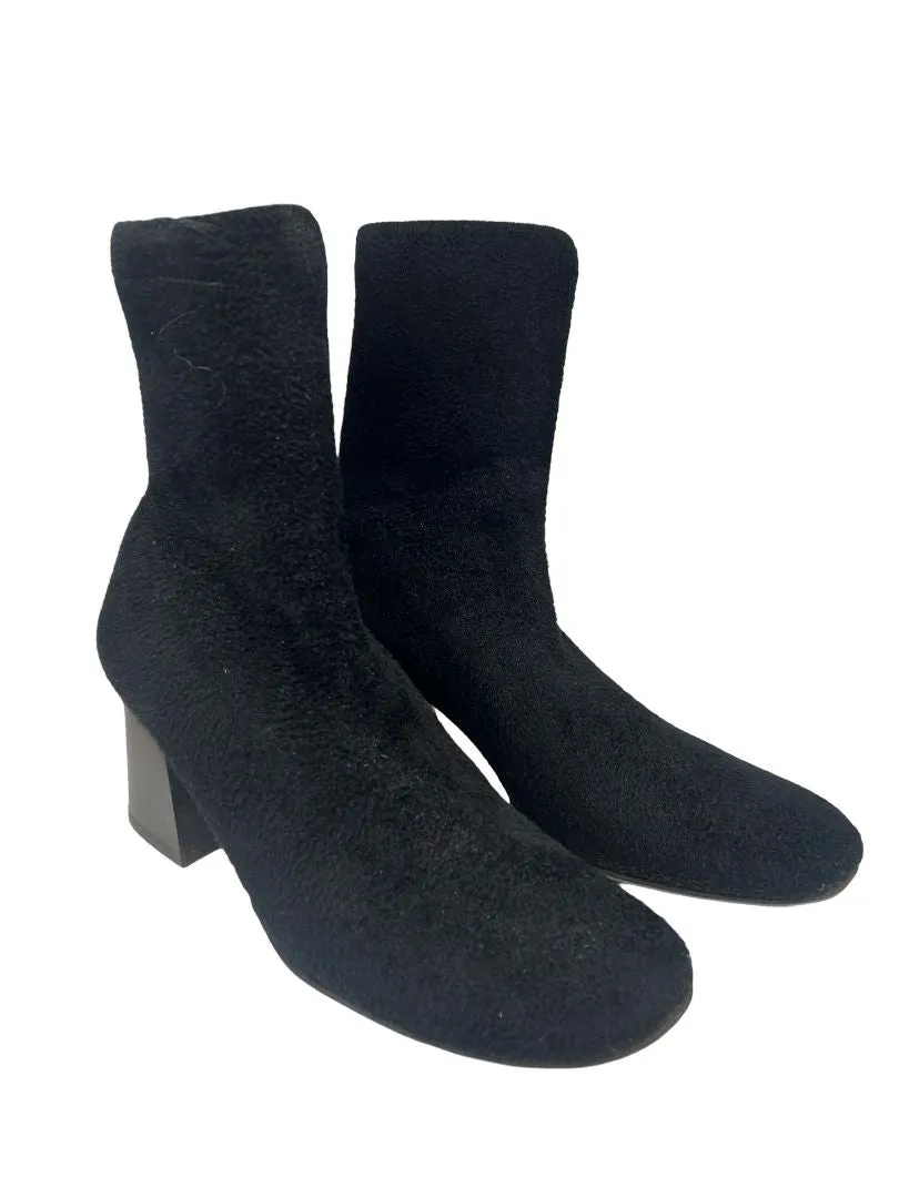 Celine Black Pull-On Ankle Boots. Size: 41