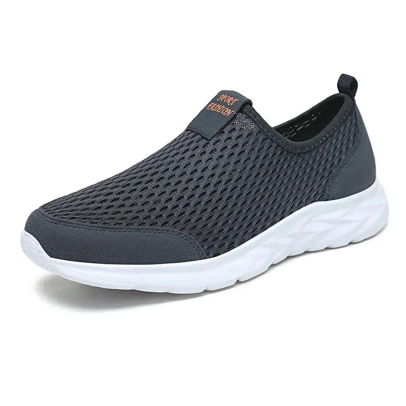 Lightweight Sports Shoes Summer Couple Breathable Mesh Outdoor Running Shoes Fashion Casual Shoe