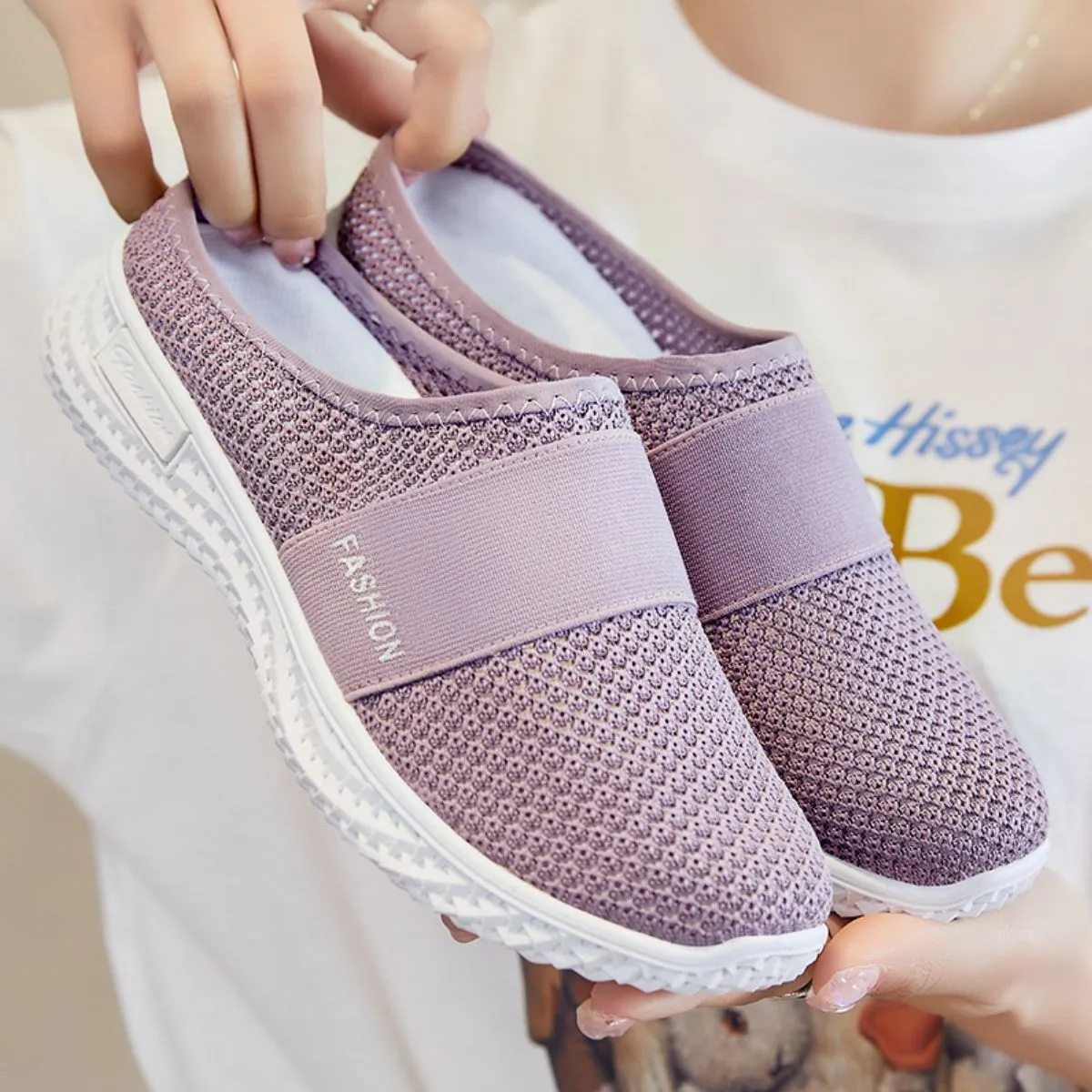 Round Toe Mesh Slip-On Sneakers